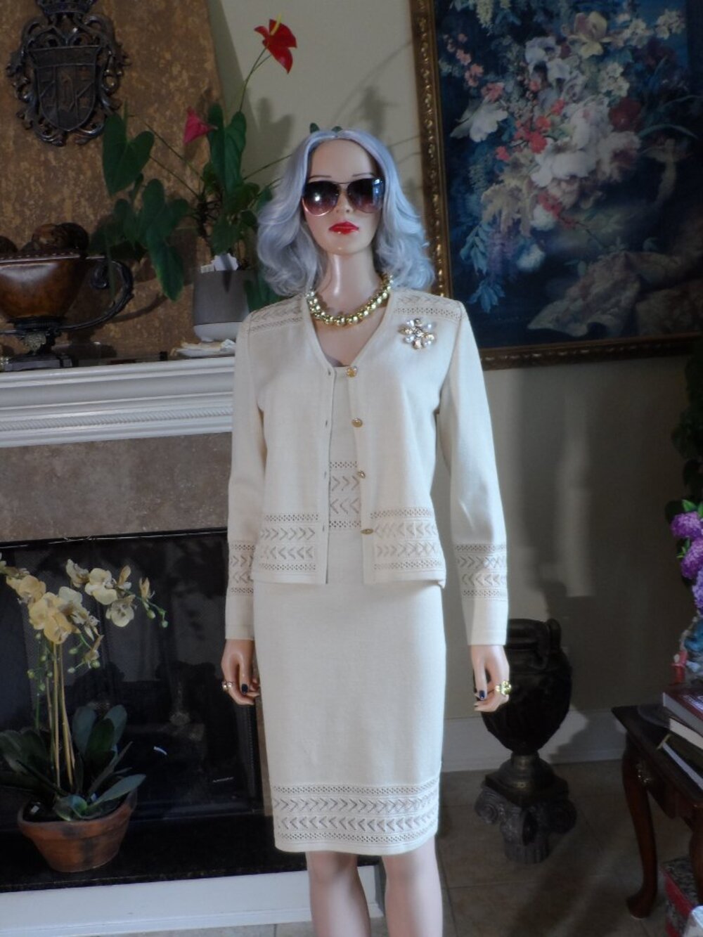 St. John Collection Light Beige Knit 3-Piece Dress & Skirt Suit Size 4/6